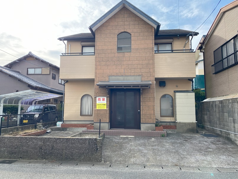 中西町店舗付き住宅